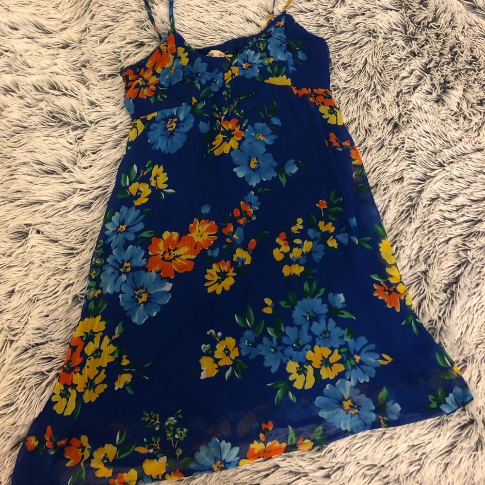 Hollister blue floral babydoll dress (XS)